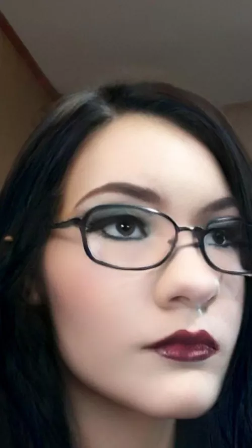 Does my makeup look okay today?(face reveal) by Accomplished_Wave449