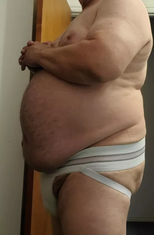 Does this jock make me look fat? by Strong-Addendum-1624