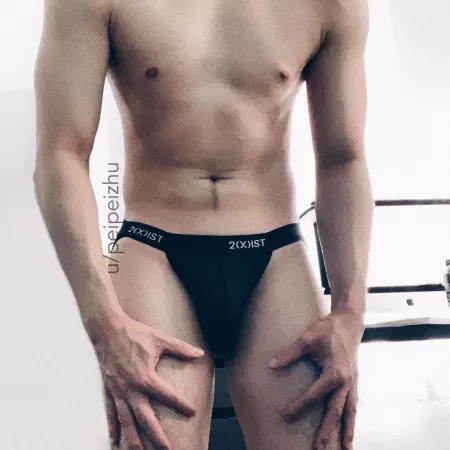 Does this jockstrap look good on me? by peipeizhu