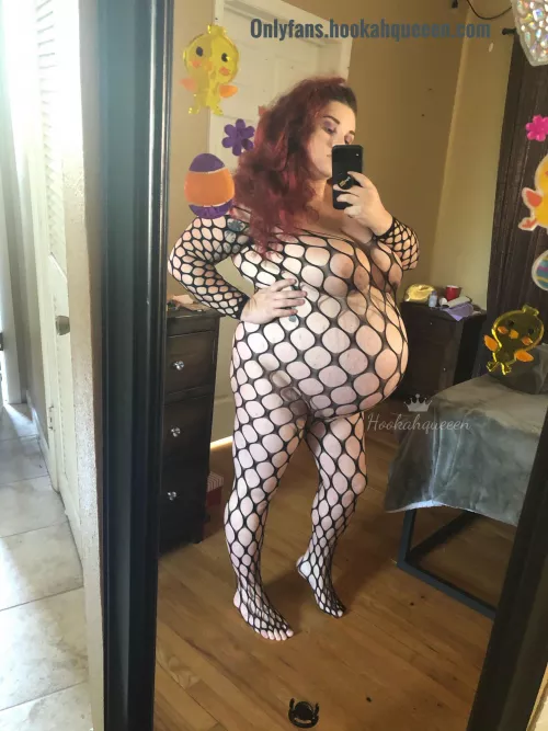 Does this make my belly look big? 😈 by Hookahqueeen