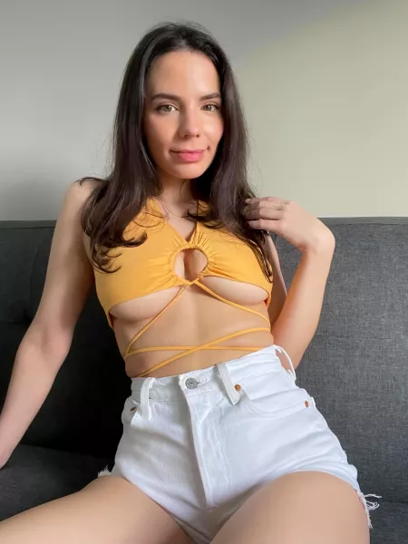 Doesn’t exactly fit the top… by MinaVie