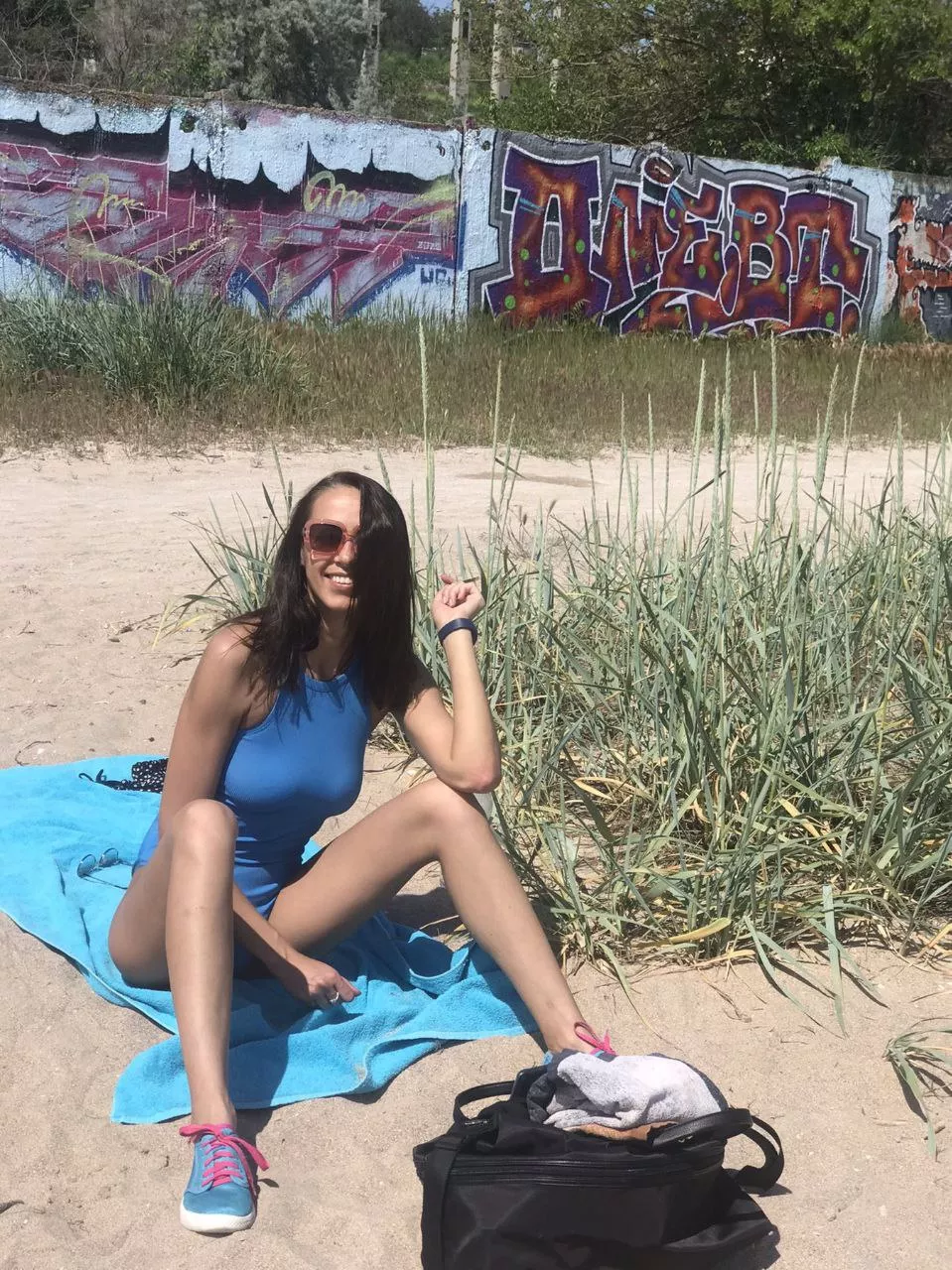 doesn't this scream fuck me? posted by elenafoxx01