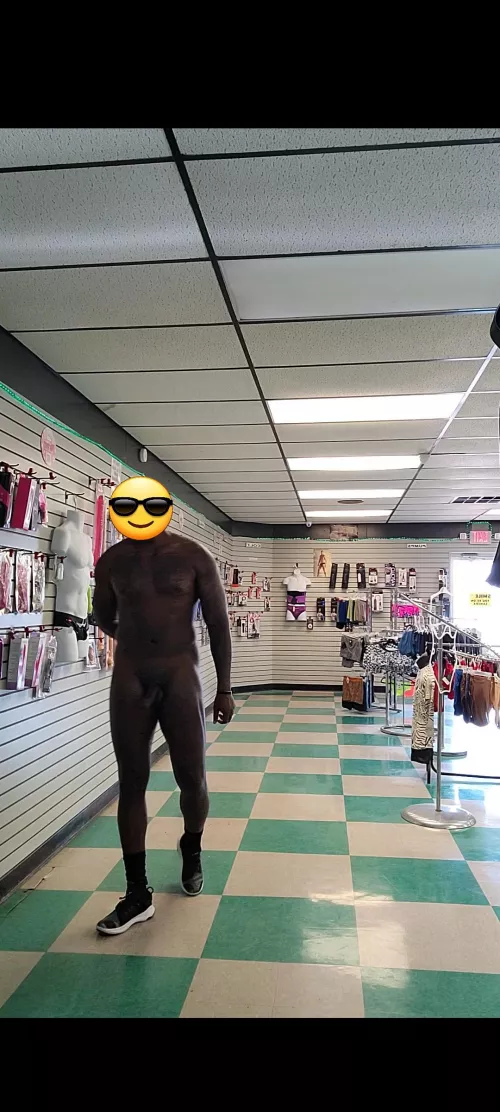 Doing some Valentines Day shopping 😁 by blkxxxhib