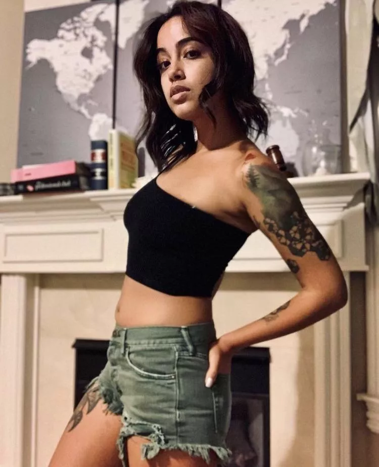 Dominican Babe posted by rikkux2