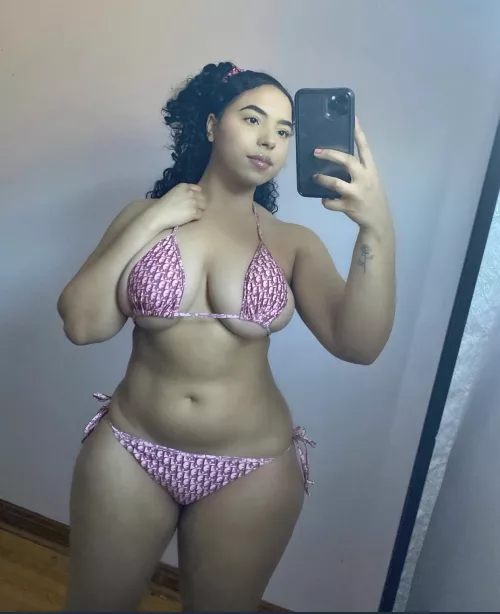 Dominican/Cuban 🥰 by rxmxrmr_