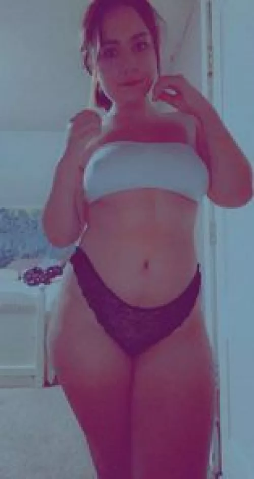 [domme] add me on my sn@p jess.spencer77 if you want some femdom humiliation. first upvote gets a reward by nangalezorl