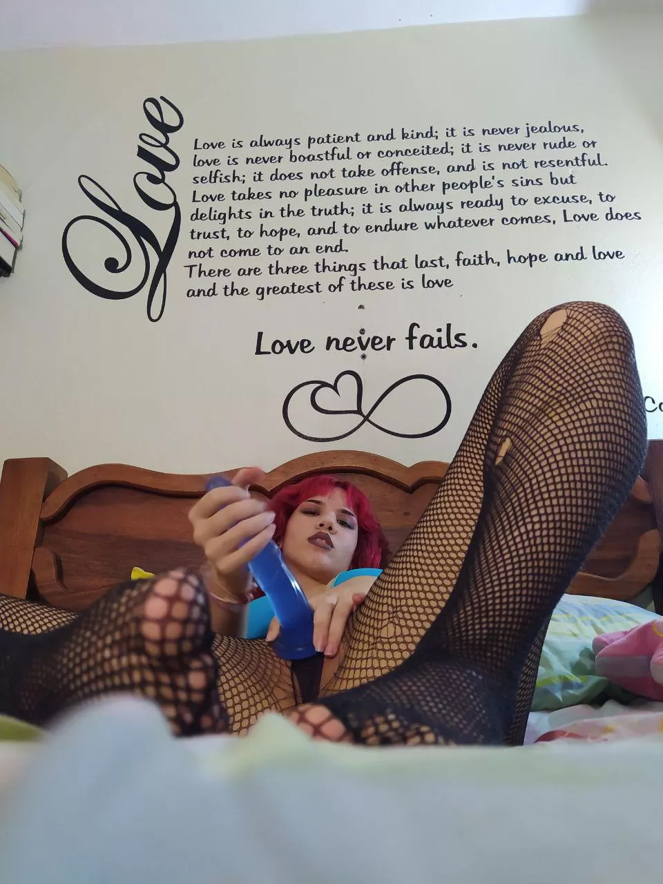 [domme] I’ll jerk off while you beg like a whore to suck it posted by HotThiccKitty