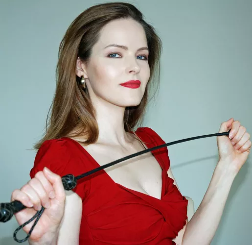 [domme] It’s time for your lesson. Come to me and kneel before your Mistress! by MoneyDommeSuzanne