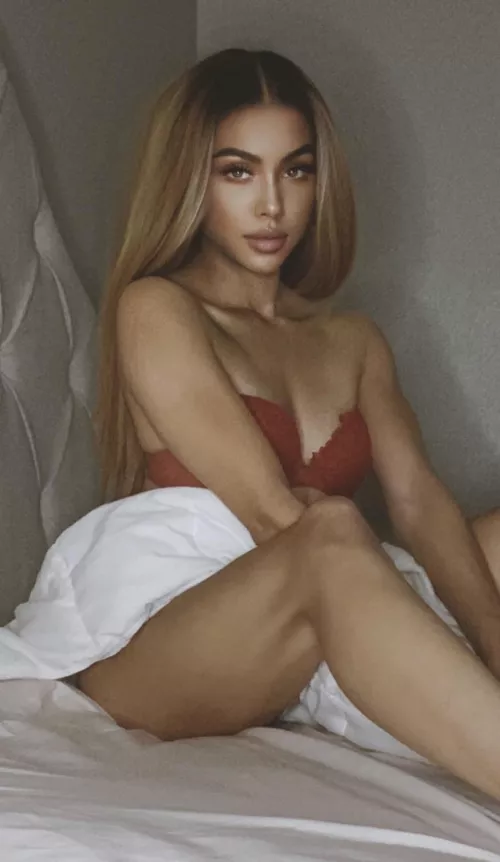 [domme] needing a worthy sub 😈 by kerrysroses