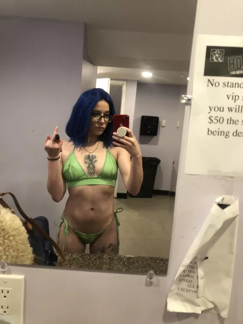 [domme] [oc] Be a good bitch for mommy and empty that wallet while you leak to me by GoddessGenevieve