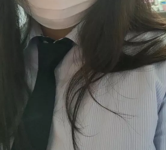 [domme] Wanna get humiliated by an 18 y/o korean high schooler? by Alternative-Policy46