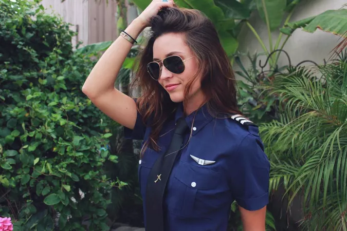 Donna Joanne by BOOOOOOOBIES