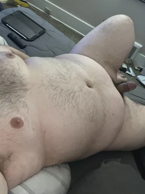 Don’t feel like getting out of bed. Anyone up for some cuddles? by J-lee1989