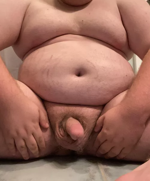 Don’t know if I really fit in here but I like what I see 🤷🏼‍♂️ 22 m dm me by Idek919