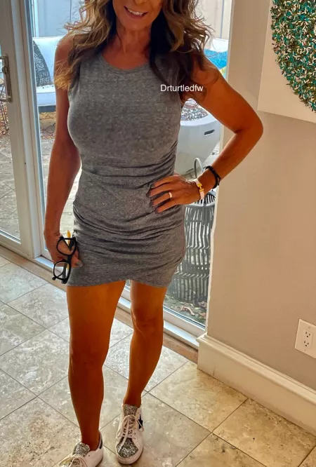 Don’t know why I get all the looks in this dress?59(f) by drturtledfw