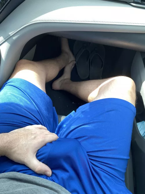 don’t leave me alone in your car by tw-dumaser