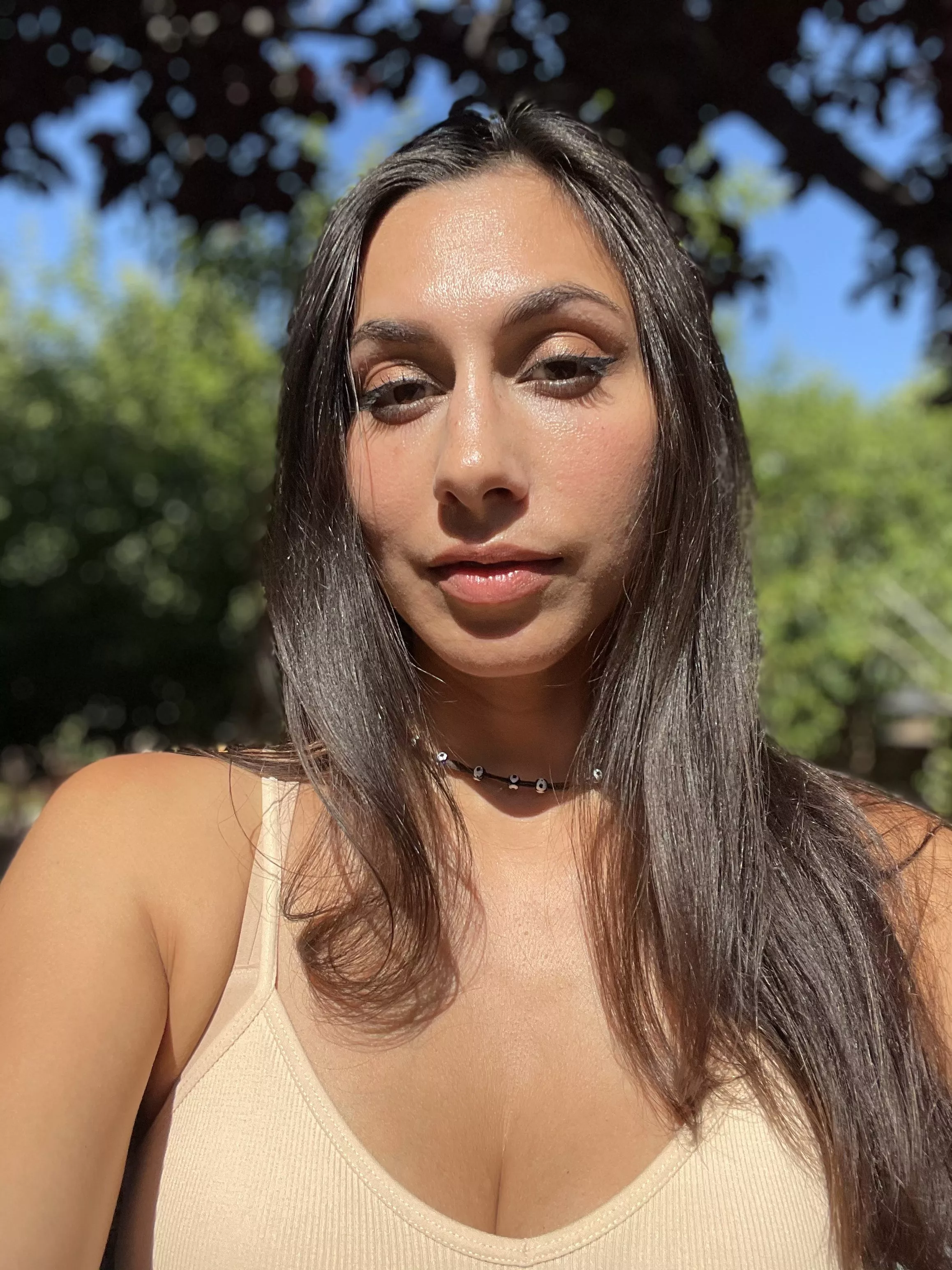 Don't leave me hanging! 😏 posted by Lanalovelacexoxo