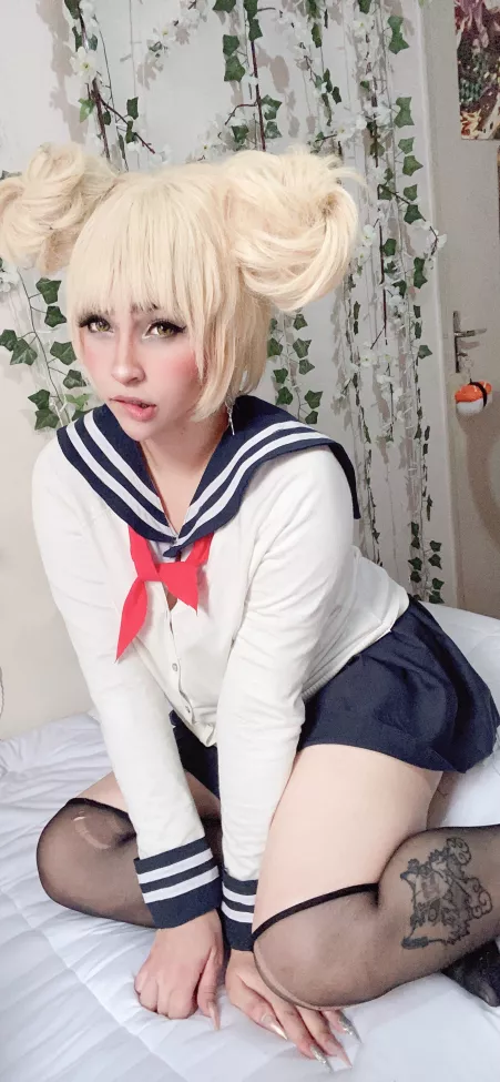 Don't let me waiting, Senpai by MayumiM