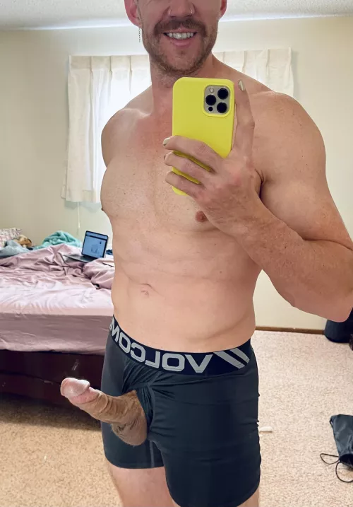 don’t let the s[m]ile fool you, i fucking hate the stupid flap on boxers by bongenjoyer