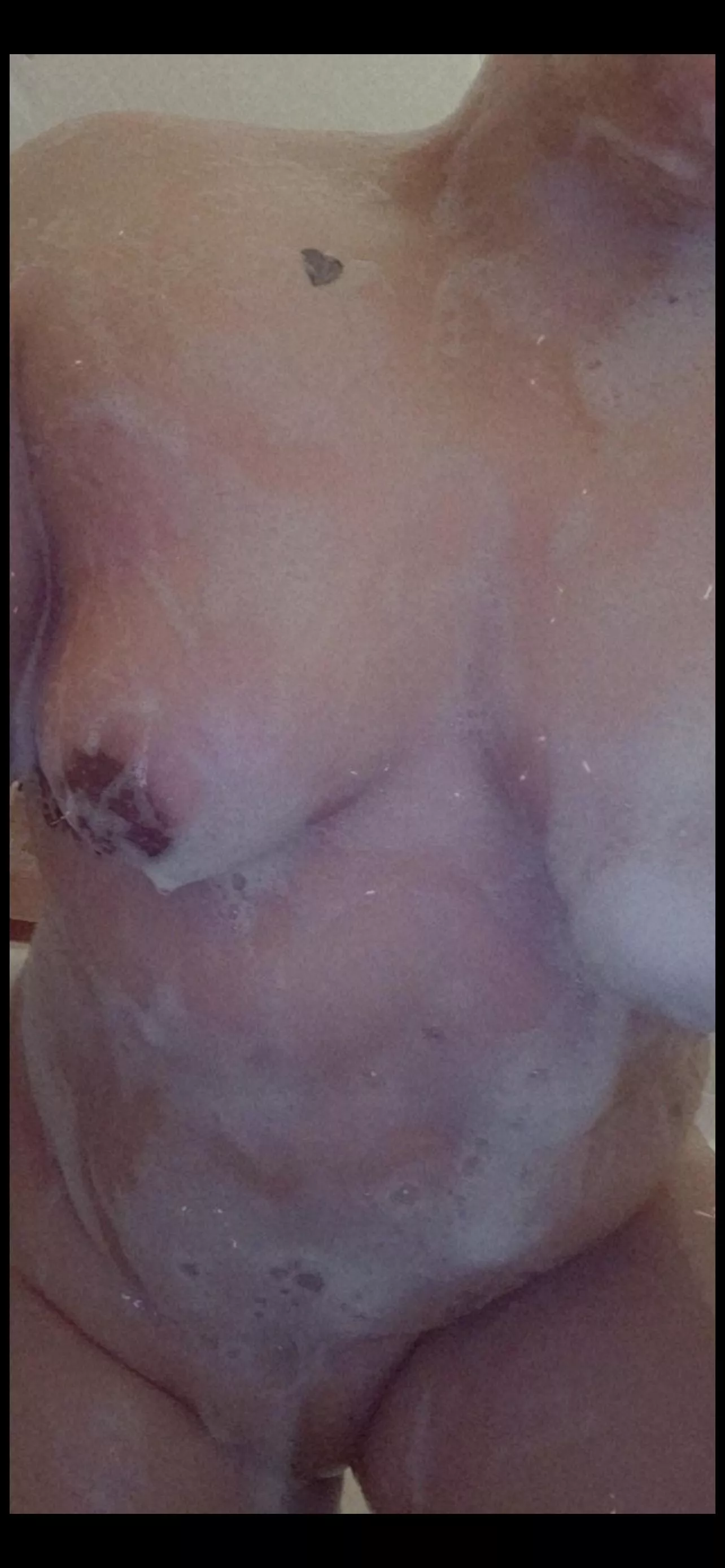 Don’t mind me just trynna get clean posted by Kari922