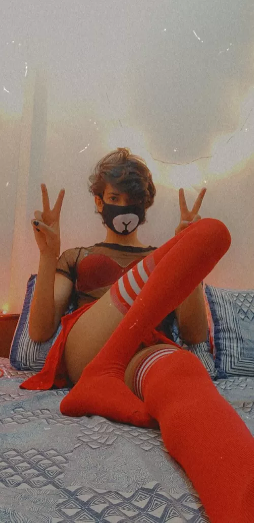 don't mind my long legs by skinnyfemboy95