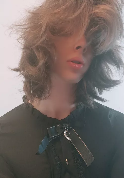 Dont mind the bed hair, just give me a kiss XxX by Snowwyxox