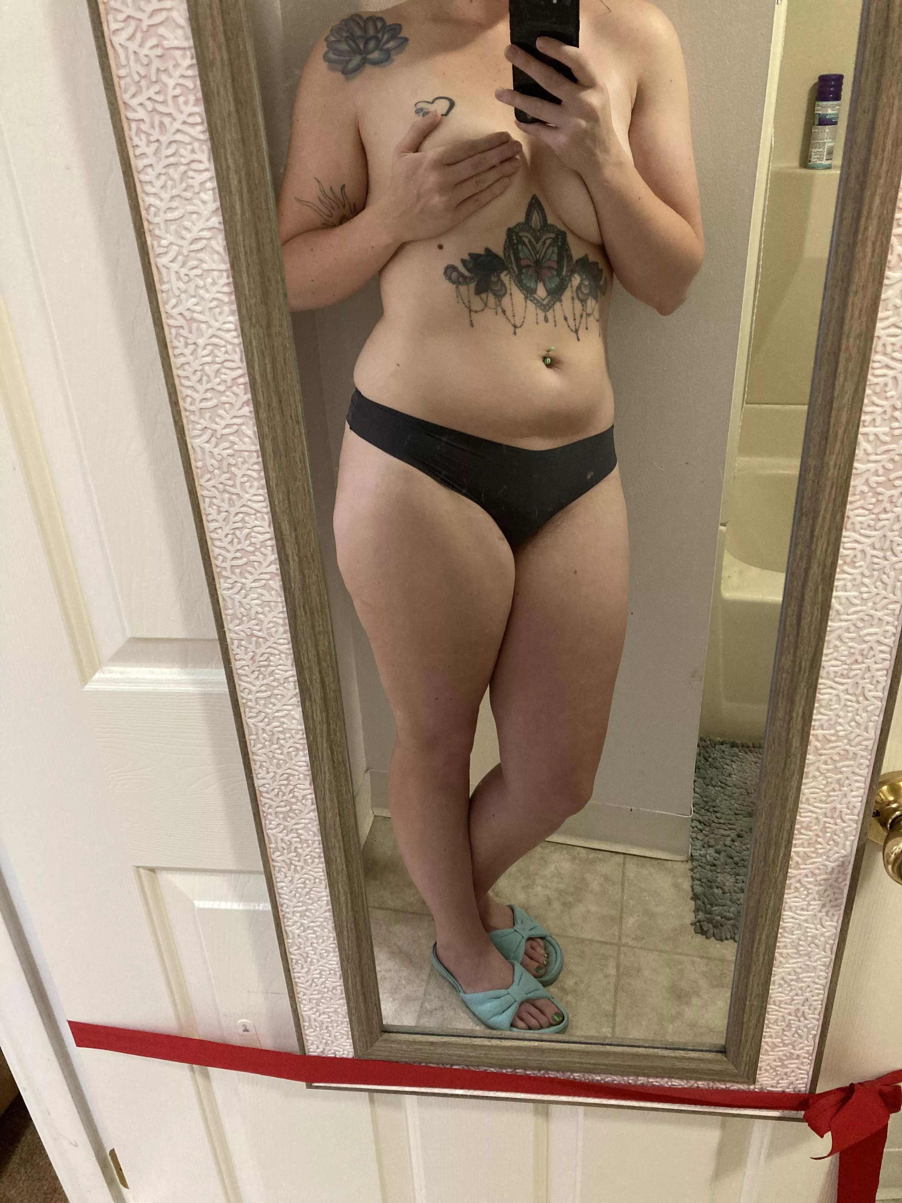 Don’t mind the slippers 🙈 posted by SunflowerCutie12