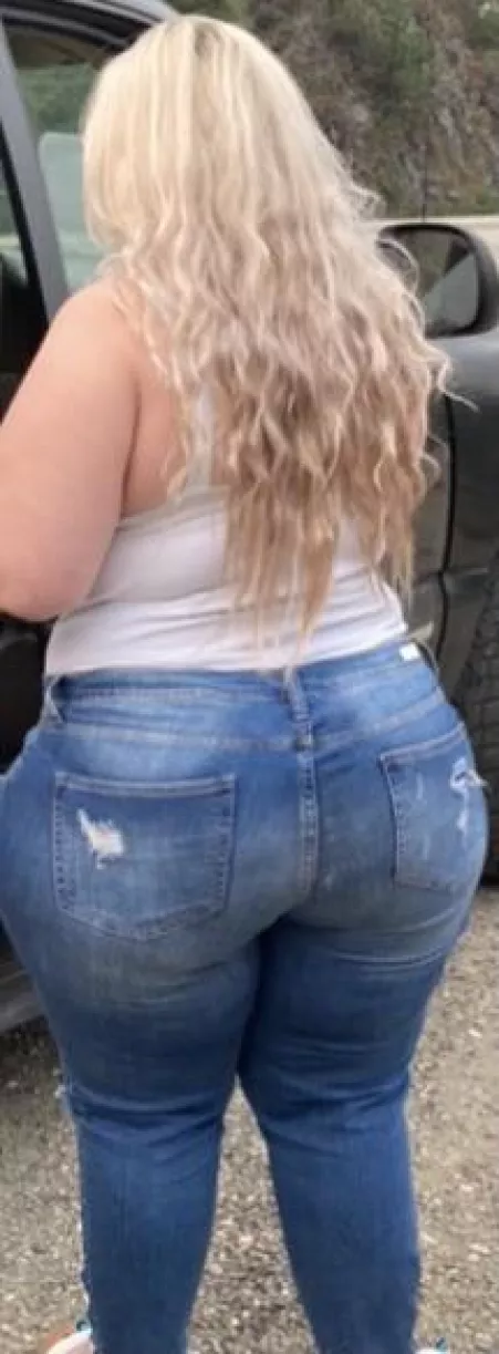 Don’t they fit perfectly? by Xosunleo69