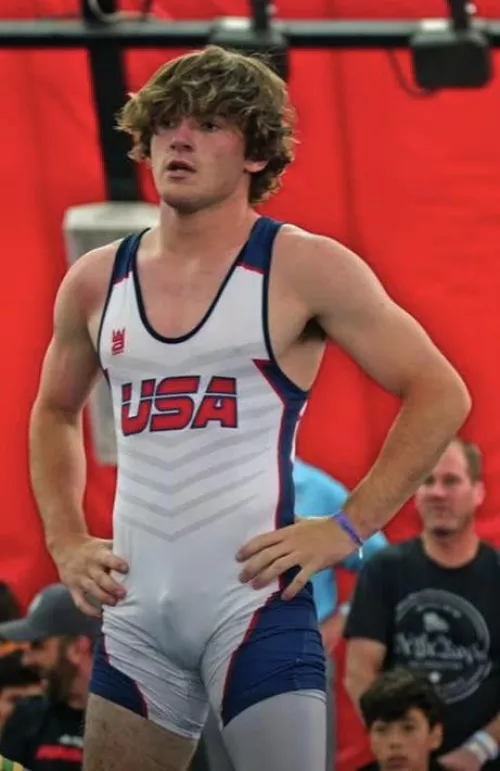 Don’t you just love wrestling. He does. by Sunbedbrother