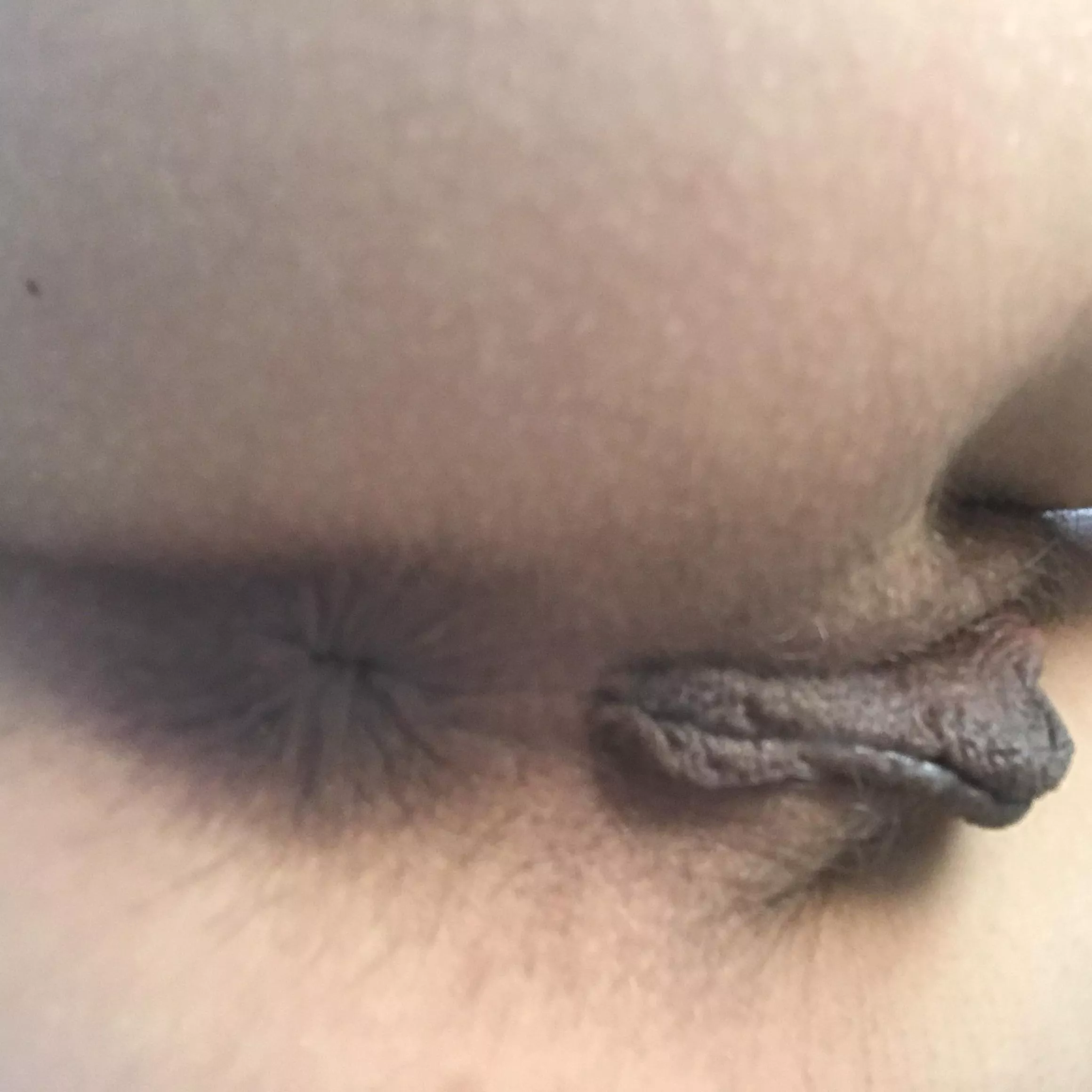 Don’t you just wanna suck those lips? posted by vlmegaslore69420