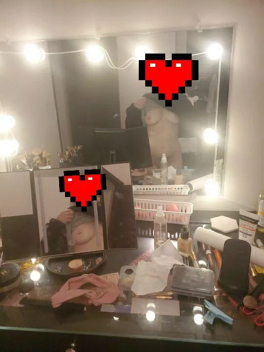 Double boobs posted by aribabyj