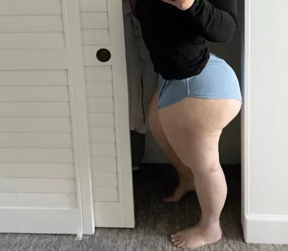 double cheek’d up on a tuesday afternoon🥴 by 36dd_bbw