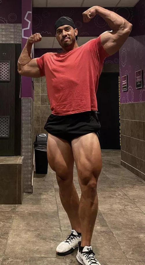 Double up 💪🏽💪🏽 by beastmuscle