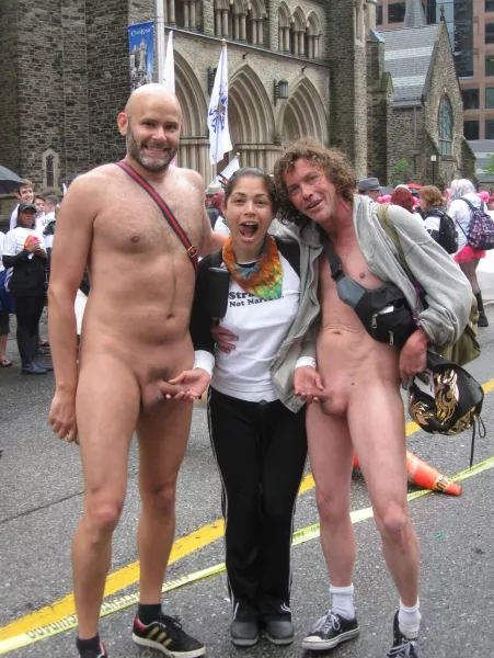 Double-barreled action (x-post r/GirlsHoldingDicks) by daverobertsSPH