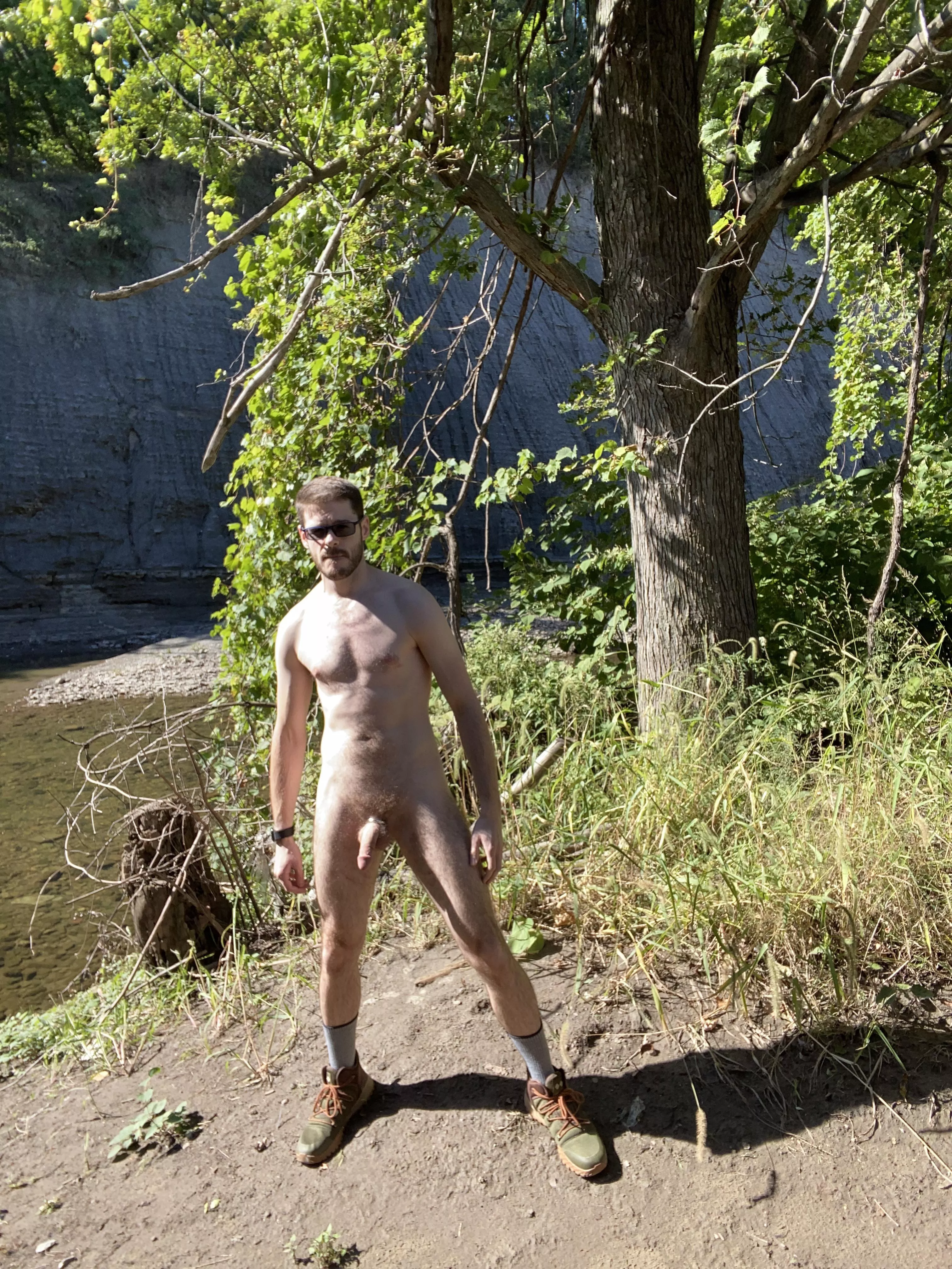 Down by the railroad tracks. posted by iac0bus