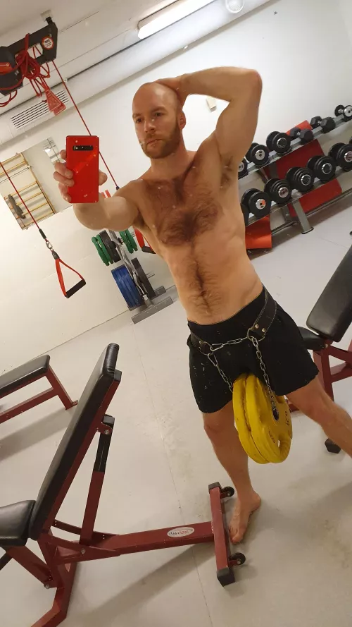 Downside with an office gym is my boss can walk in at any moment. We could hide in the sauna? by yudai_