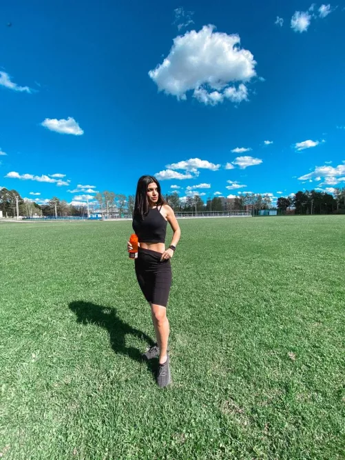 Dreaming to be fucked in public by Aelita_beauty