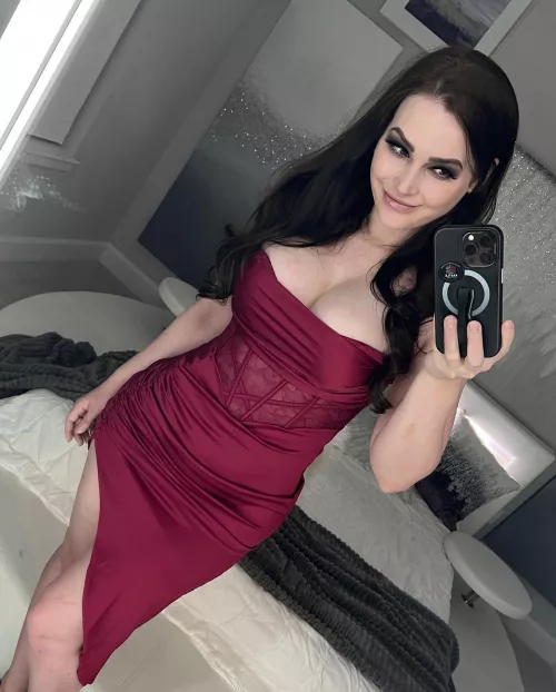 Dress Selfie by Arthur_Outlaw