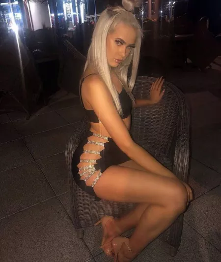 Dressed for sexcess by HemleyStatin