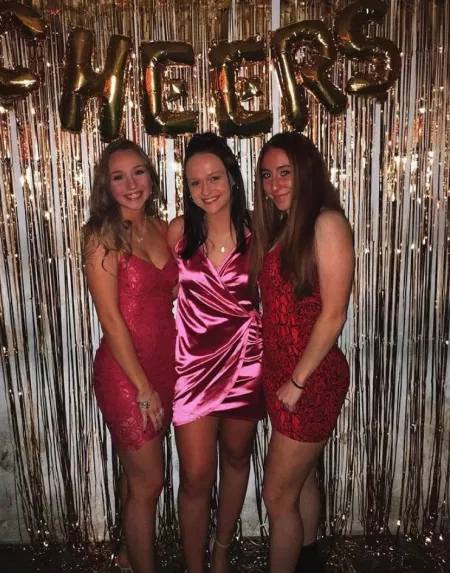 Dresses by EzziUchiha