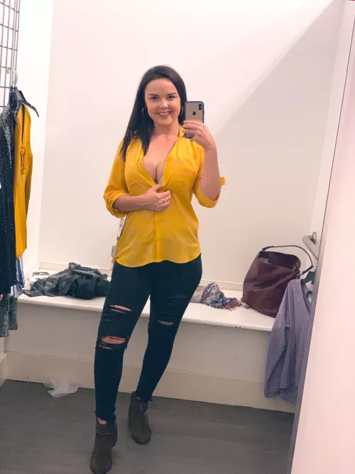 Dressing room by SarasCaptions