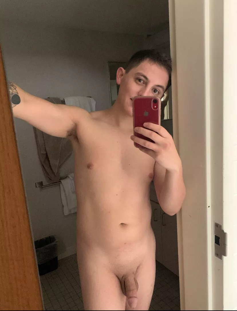 Drill roommate still sleeping 🤫 posted by iluvbriefs