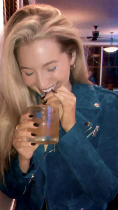 Drinks & giggles: by 04phuxache