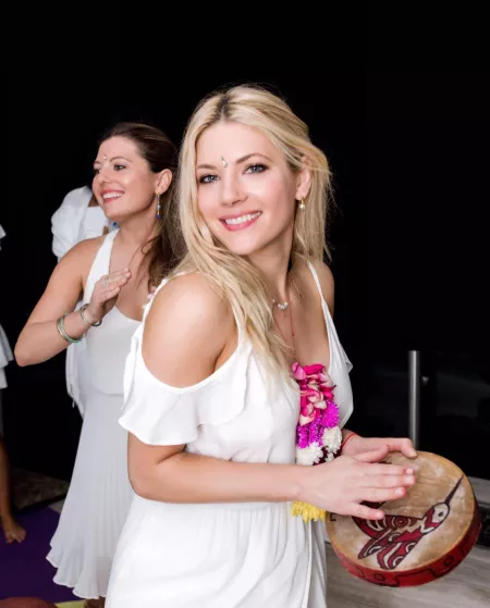 Drop dead gorgeous! by [deleted]