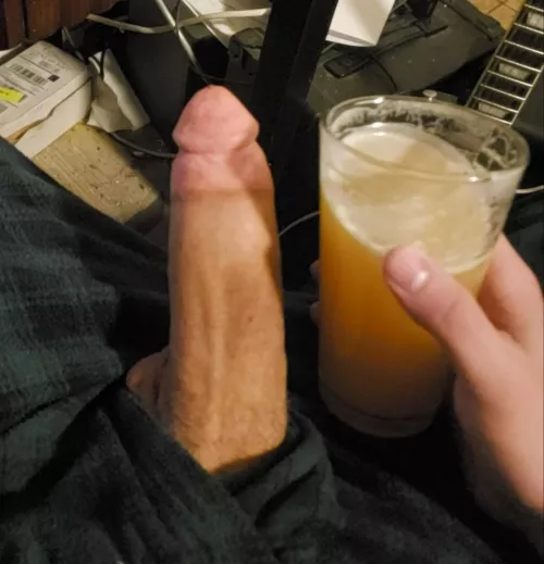 drunk roommates cock. hmu for his info!! by ratchetstraps1993