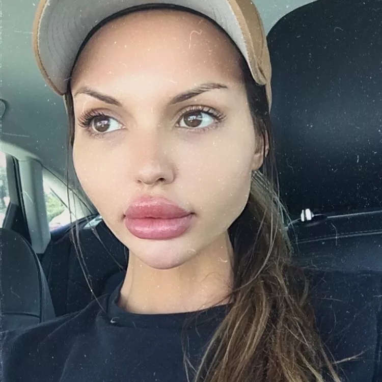 DSL. posted by yackoff94