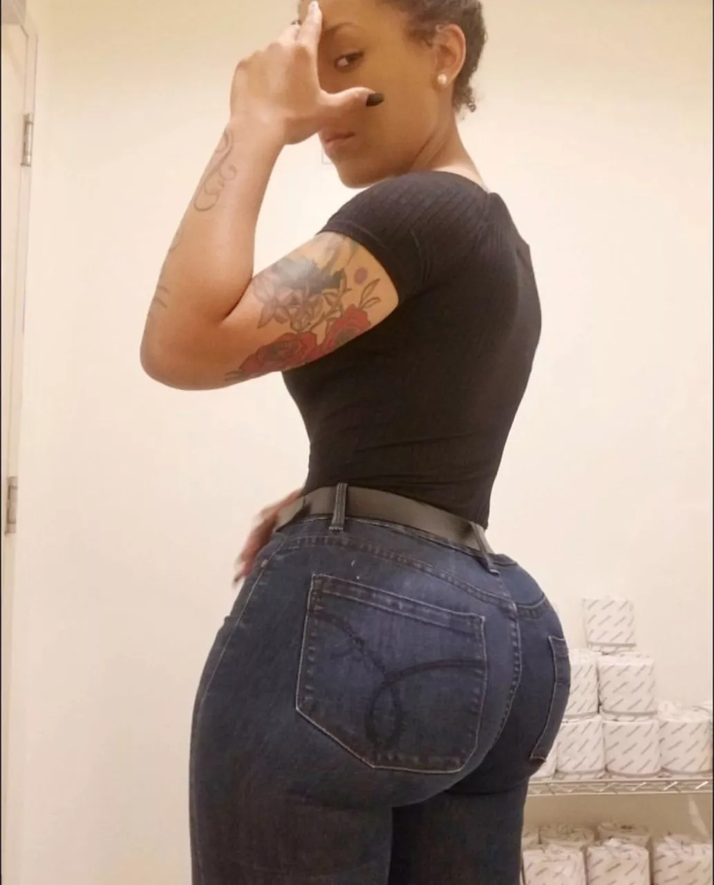 Dump Truck back side 🚚 posted by LasherDeviance