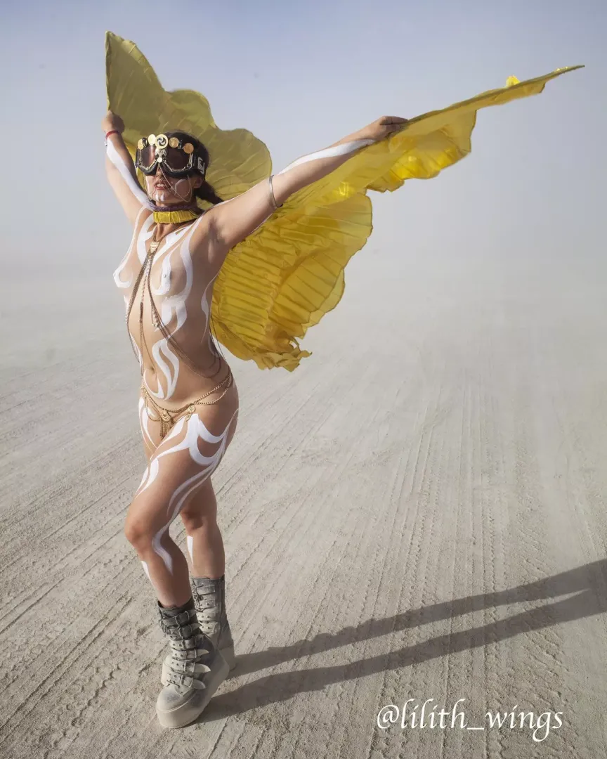 Dust Angel (OC from 2019) posted by lilith_wings