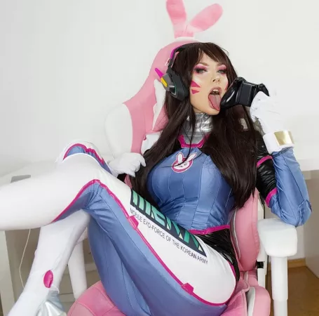 D.Va by Milkimind by [deleted]