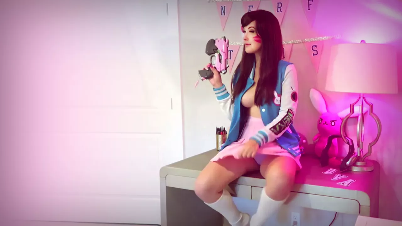 D.Va cosplay [Fake] posted by NinsSFM